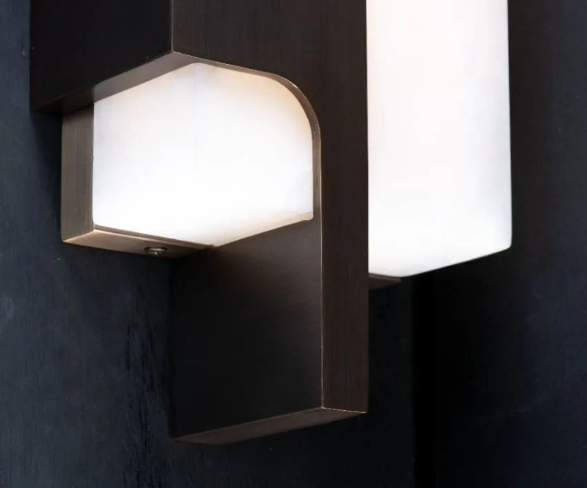 Zeta Alabaster Wall Sconce